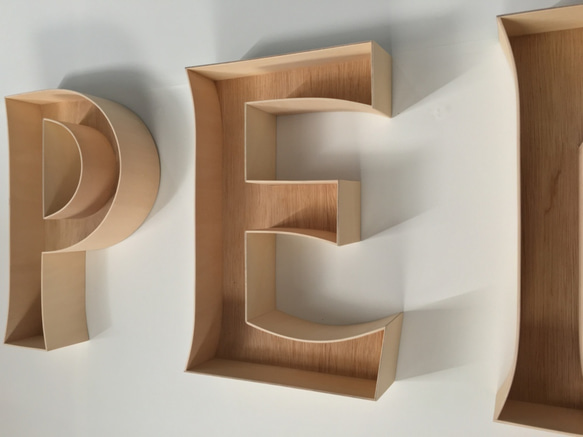 BENT WOOD LETTER SIGN / LARGE / E 4枚目の画像