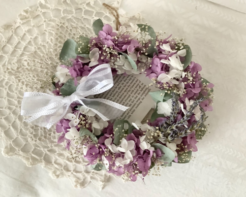受注制作　アナベル紫陽花と木ノ実のリース 受注制作 アナベル紫陽花と木ノ実のリース - メルカリ