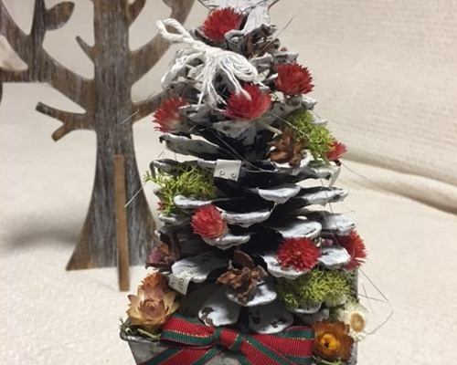大きい松ぼっくり クリスマスツリー！！ プリザーブドフラワー