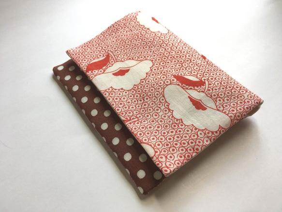[免費送貨]紙巾，口罩盒紅色和罌粟花 第4張的照片