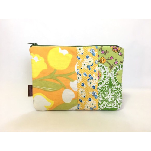 ☆sale【送料無料】色とりどりのパッチワークポーチ 通帳ケース  