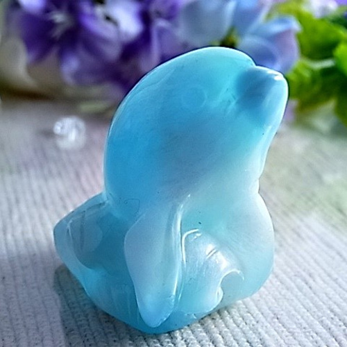 一点もの/レアもの】ラリマー イルカ 自然光でも透ける 癒しのオブジェ