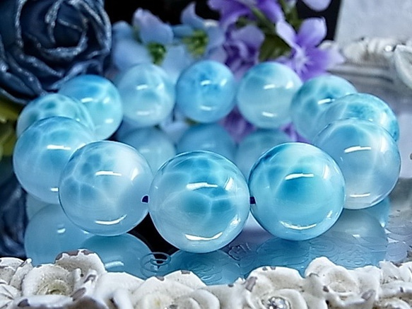 今月のお得品】SA ラリマーブレスレット 激レア大粒19㎜鑑別書 今月のお得品】SA ラリマーブレスレット 激レア大粒19㎜鑑別書