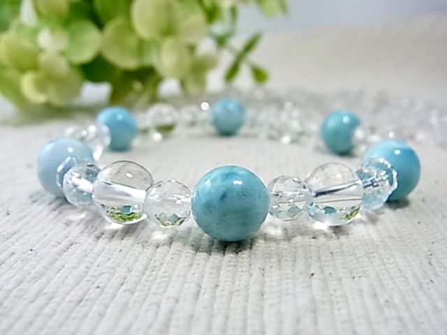 ♡美♡ラリマーと天然水晶の大人シンプルブレス♡高品質♡e66