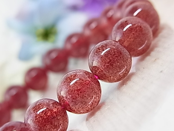 ★天然色★ ピンクチャロアイト　ストロベリークォーツ　ルビー　ブレスレット ストロベリークォーツ10mm弱可愛いピンク系天然石ブレスレット透明度