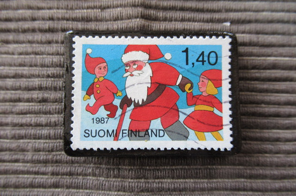 アップサイクル　クリスマス切手ブローチ6897 1枚目の画像