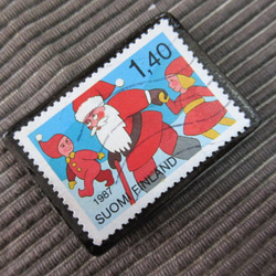 アップサイクル　クリスマス切手ブローチ6897 2枚目の画像