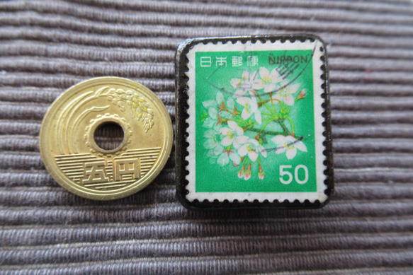 アップサイクル　日本　昭和切手ブローチ6964 3枚目の画像