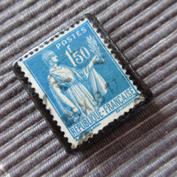 アップサイクル　フランス切手ブローチ7021 2枚目の画像