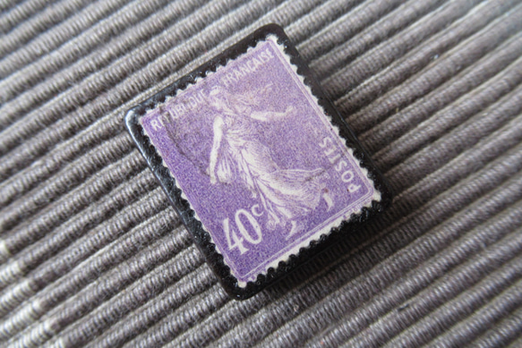 アップサイクル　フランス切手ブローチ7074 2枚目の画像