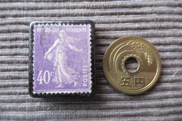 アップサイクル　フランス切手ブローチ7074 3枚目の画像