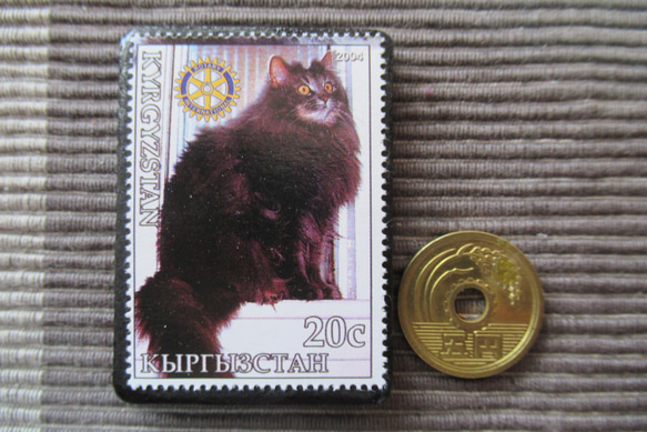 キリギスタン　猫切手ブローチ 7193 3枚目の画像