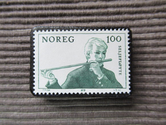 ノルウェー　切手ブローチ 7396 1枚目の画像