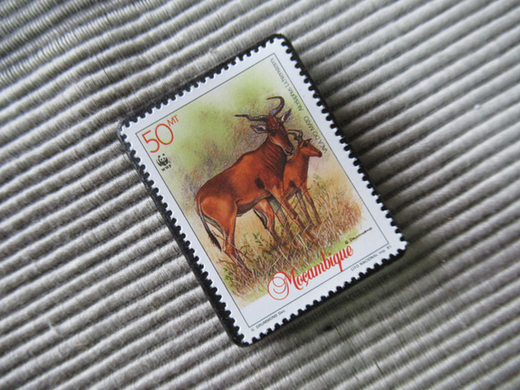 モザンビーク　切手ブローチ7656 2枚目の画像