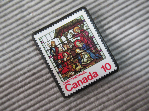カナダ　クリスマス切手ブローチ7747 2枚目の画像