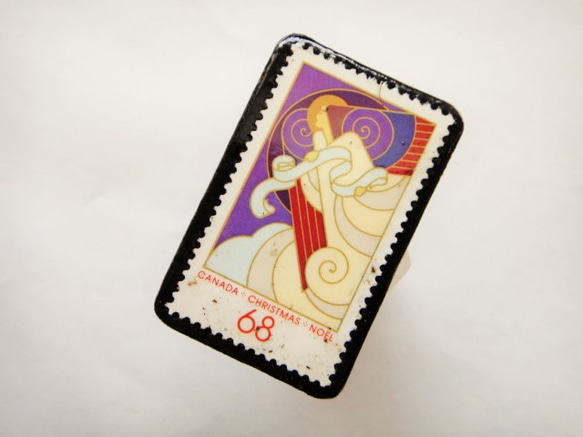 カナダ　切手ブローチ466 2枚目の画像