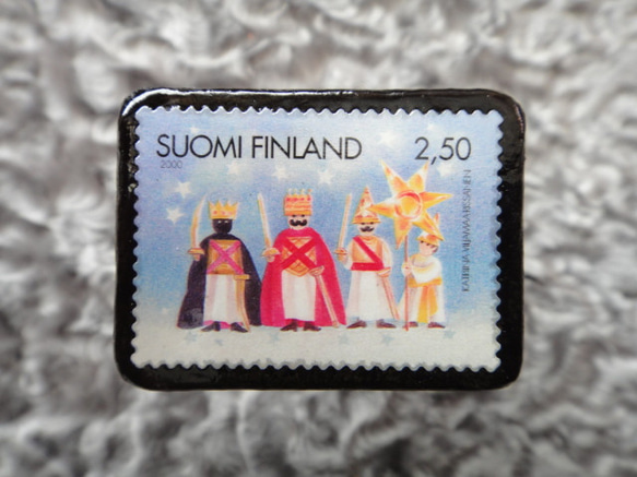 フィンランド　切手ブローチ522 1枚目の画像