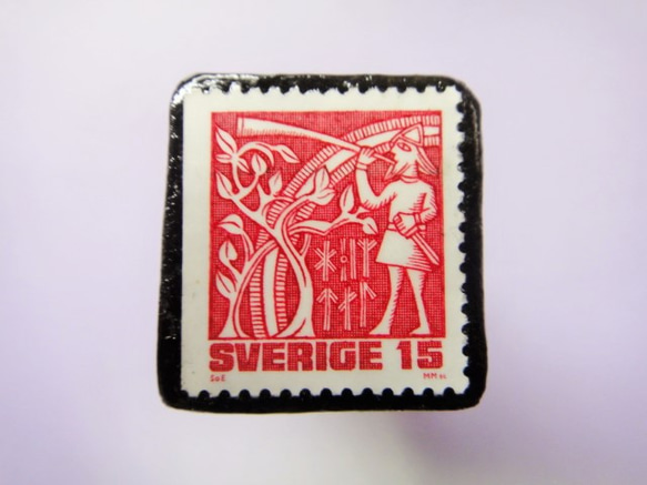 スウェーデン　童話切手ブローチ785 1枚目の画像