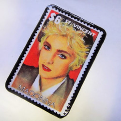 セント・ビンセント　切手ブローチ999 2枚目の画像