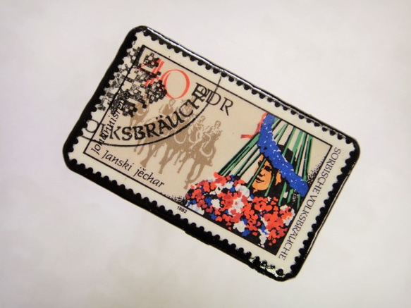 旧東ドイツ　馬切手ブローチ1113 2枚目の画像