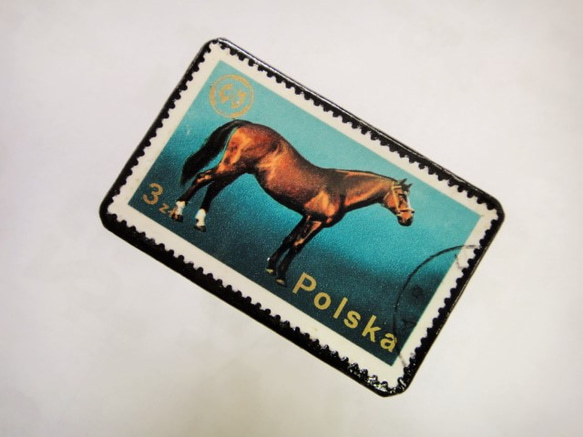 ポーランド馬切手ブローチ1224 2枚目の画像