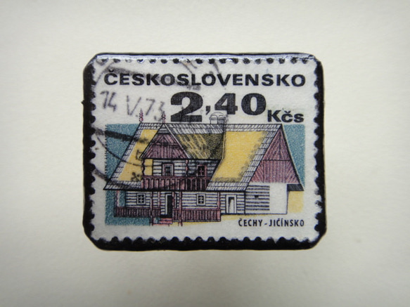 チェコスロバキア　切手ブローチ1319 1枚目の画像