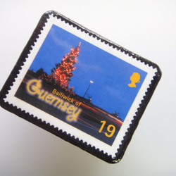 ガーンジー　クリスマス切手ブローチ1598 2枚目の画像