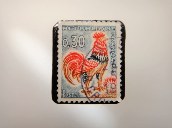 フランス1962年「鶏」切手ブローチ2095 1枚目の画像