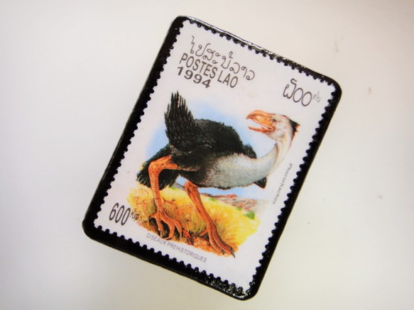恐竜切手ブローチ 2762 2枚目の画像