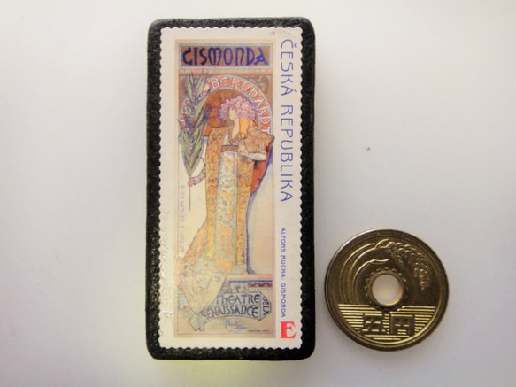 チェコ共和国 ミュシャ切手ブローチ　2917 2枚目の画像