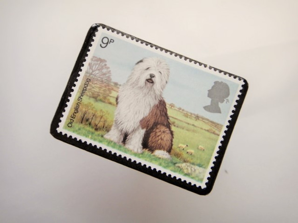 イギリス　犬　切手ブローチ(ポストカード付）3414 2枚目の画像