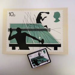 イギリス1977年　卓球切手ブローチ【ポストカード付）3430 4枚目の画像