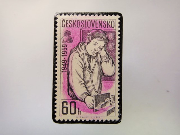 チェコスロバキア　切手ブローチ3624 1枚目の画像