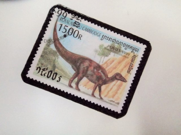 柬埔寨恐龍郵票胸針3679 第2張的照片