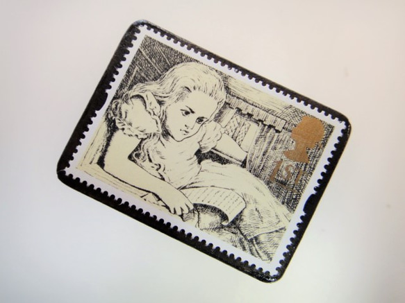 英國童話郵票胸針3985 第2張的照片
