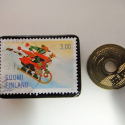 アップサイクル　フィンランド　クリスマス切手ブローチ 4277 3枚目の画像