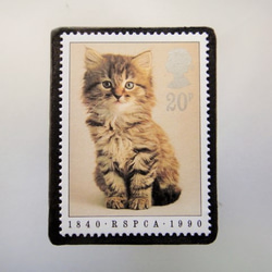 イギリス　子猫切手ブローチ4540 1枚目の画像