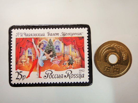 ロシア　くるみ割り人形切手ブローチ4857 3枚目の画像