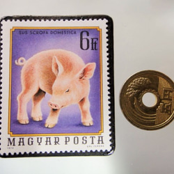 匈牙利兒童豬郵票胸針4945 第3張的照片
