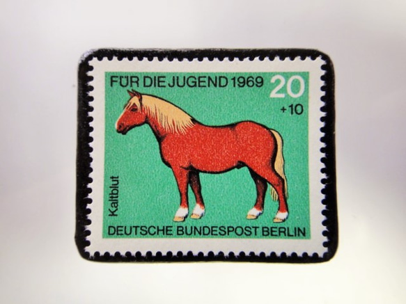 德國馬郵票胸針5139 第1張的照片