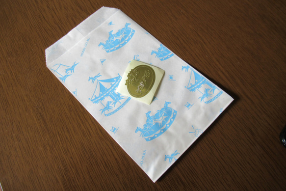 日本　童話「ねずみの浄土」切手ブローチ　5234 5枚目の画像