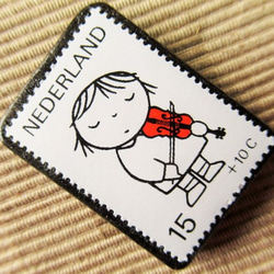 オランダ　童話切手ブローチ5527 2枚目の画像