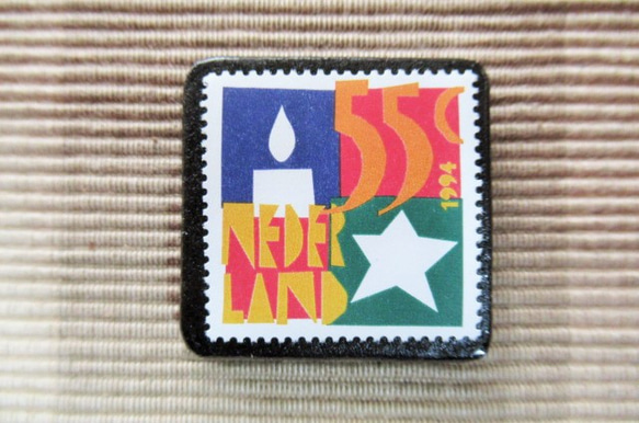 オランダ　クリスマス切手ブローチ5643 1枚目の画像