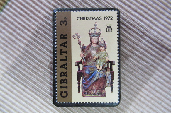 ジブラルダル　クリスマス切手ブローチ5683 1枚目の画像