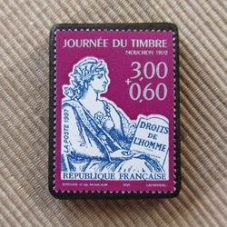 フランス　 切手ブローチ 6052 1枚目の画像