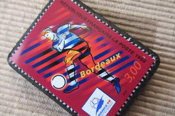 フランス　 サッカー切手ブローチ 6060 2枚目の画像