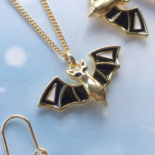 超レア】ageteコウモリネックレスチャーム 【公式通販】