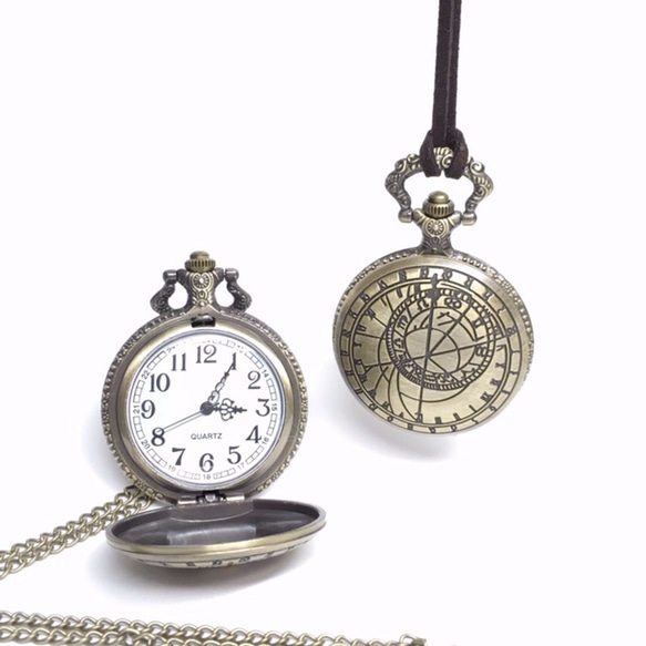 羅針盤のデザイン・懐中時計のペンダント（チェーンのみ） 1枚目の画像