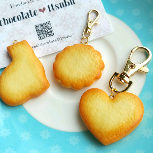 クッキーのキーホルダー♡。.:＊・゜金具も6種類から選べます