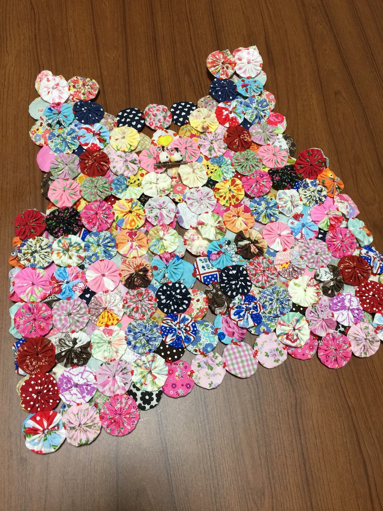 ❤︎ハンドメイド/カラフルヨーヨーキルトベスト160サイズ＋